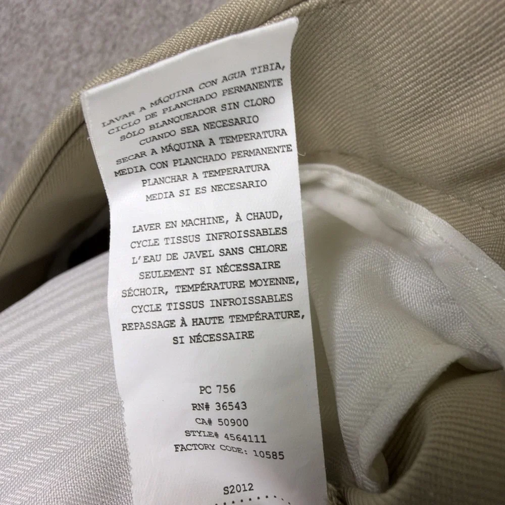 Izod pants Mens Size 36x32 Beige Double Pleated‎ Golf Classix Performance Active